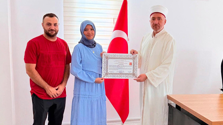 Japon Yuka Yamasita Mardin'de Müslüman oldu ve evlendi