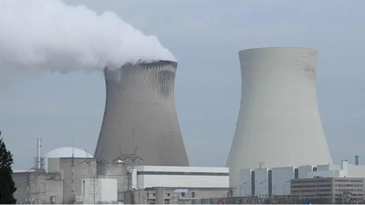 Japonya'da Nükleer Reaktörde Radyoaktif Sızıntı: Faaliyetler Durduruldu