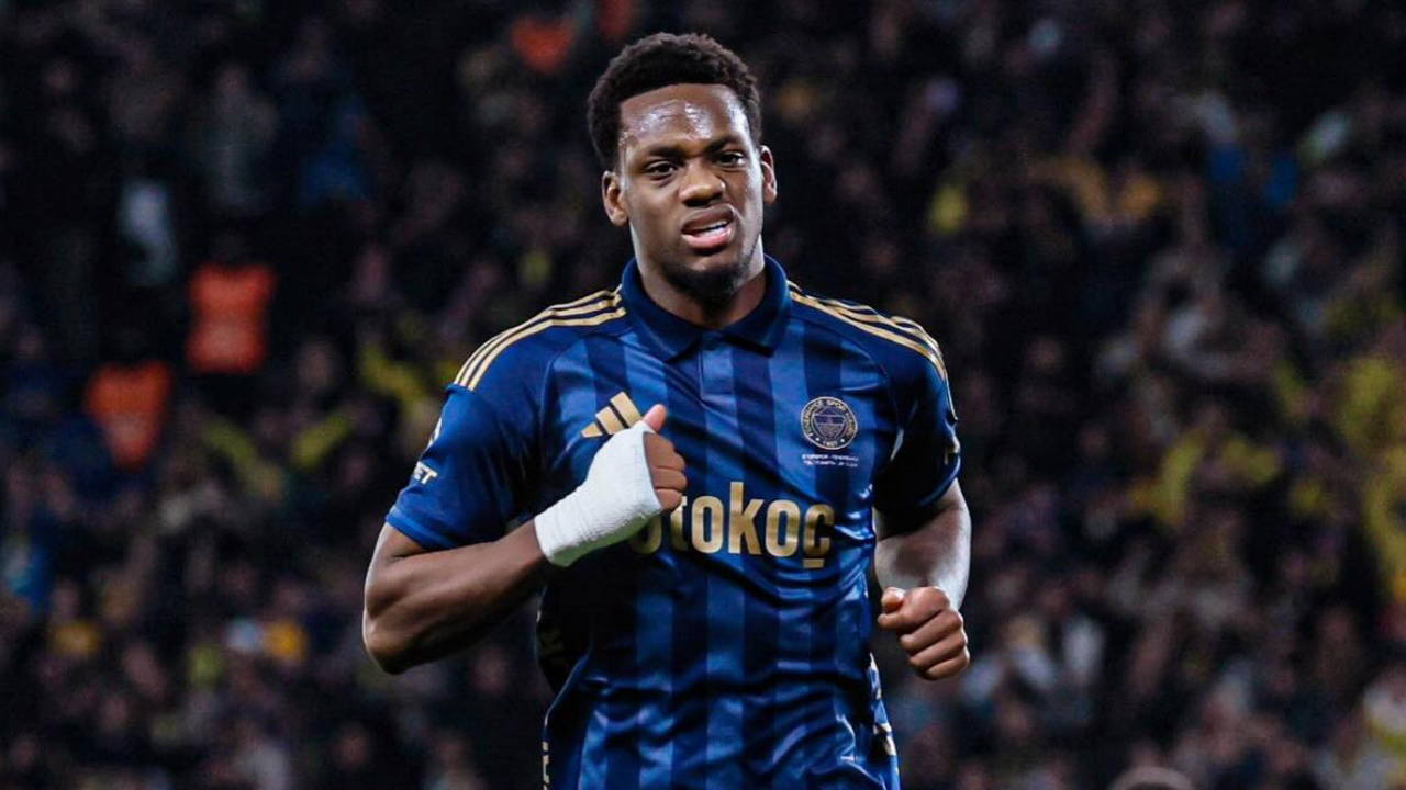 Jhon Duran'dan transfer spekülasyonlarına yanıt: 'Zararlı ve yorucu