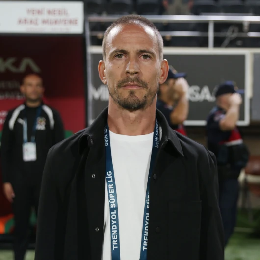 Joao Pereira: "Guardiola, Klopp ya da Mourinho değilim