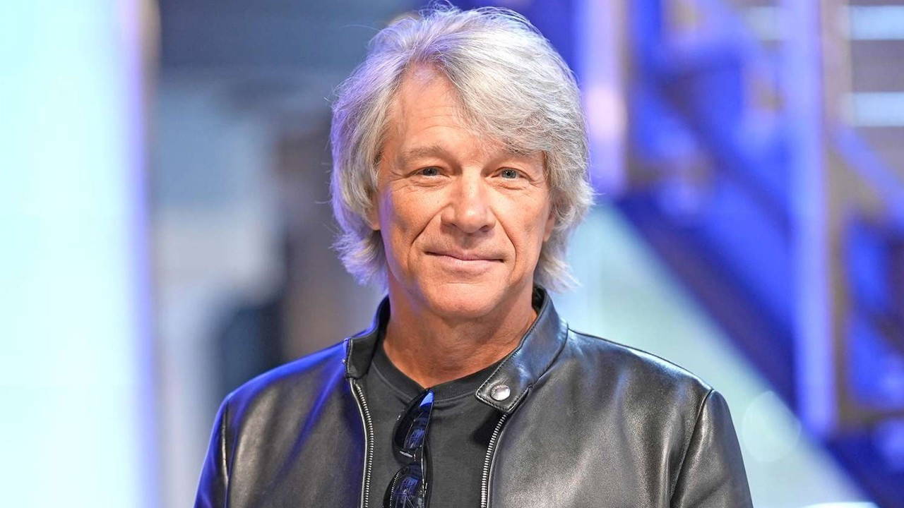 Jon Bon Jovi dört yıl aradan sonra sahnelere dönüş yaptı