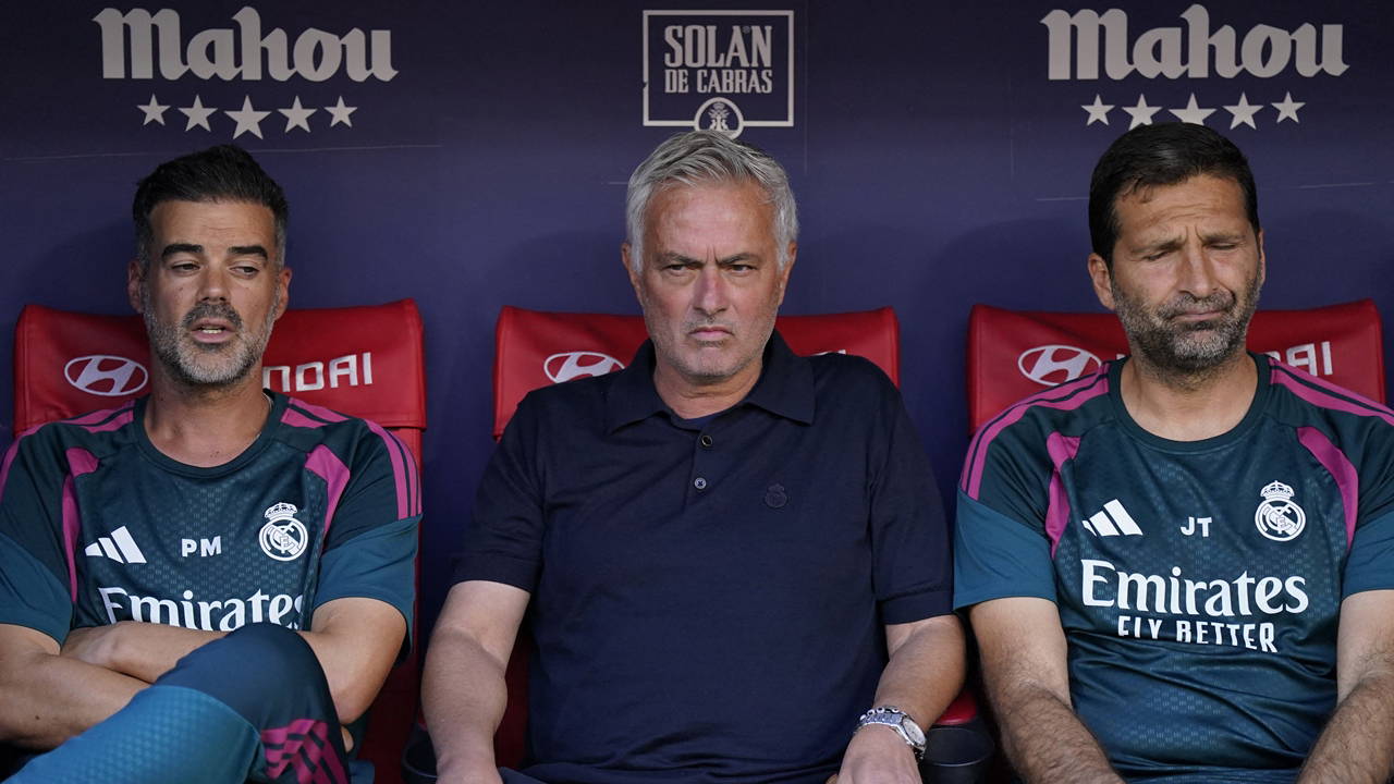 Jose Mourinho'dan Madrid derbisi sonrası hakem tepkisi