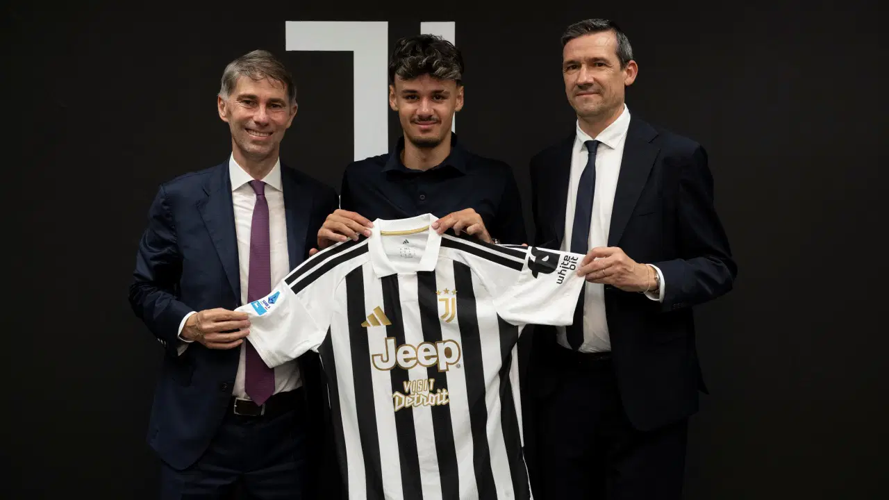 Juventus 18 yaşındaki Bosnalı kanat oyuncusu Alajbegovic'i kadrosuna kattı