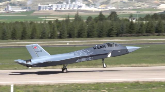 KAAN'dan NATO ülkelerine yeni nesil savaş uçağı teklifi
