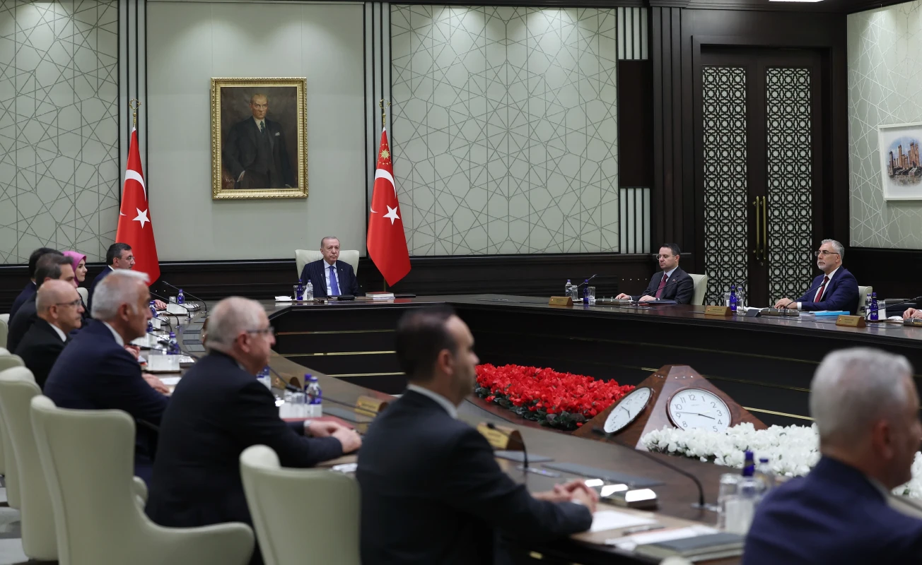 Kabine bugün toplanıyor: Gündemde NATO Zirvesi ve ekonomi var