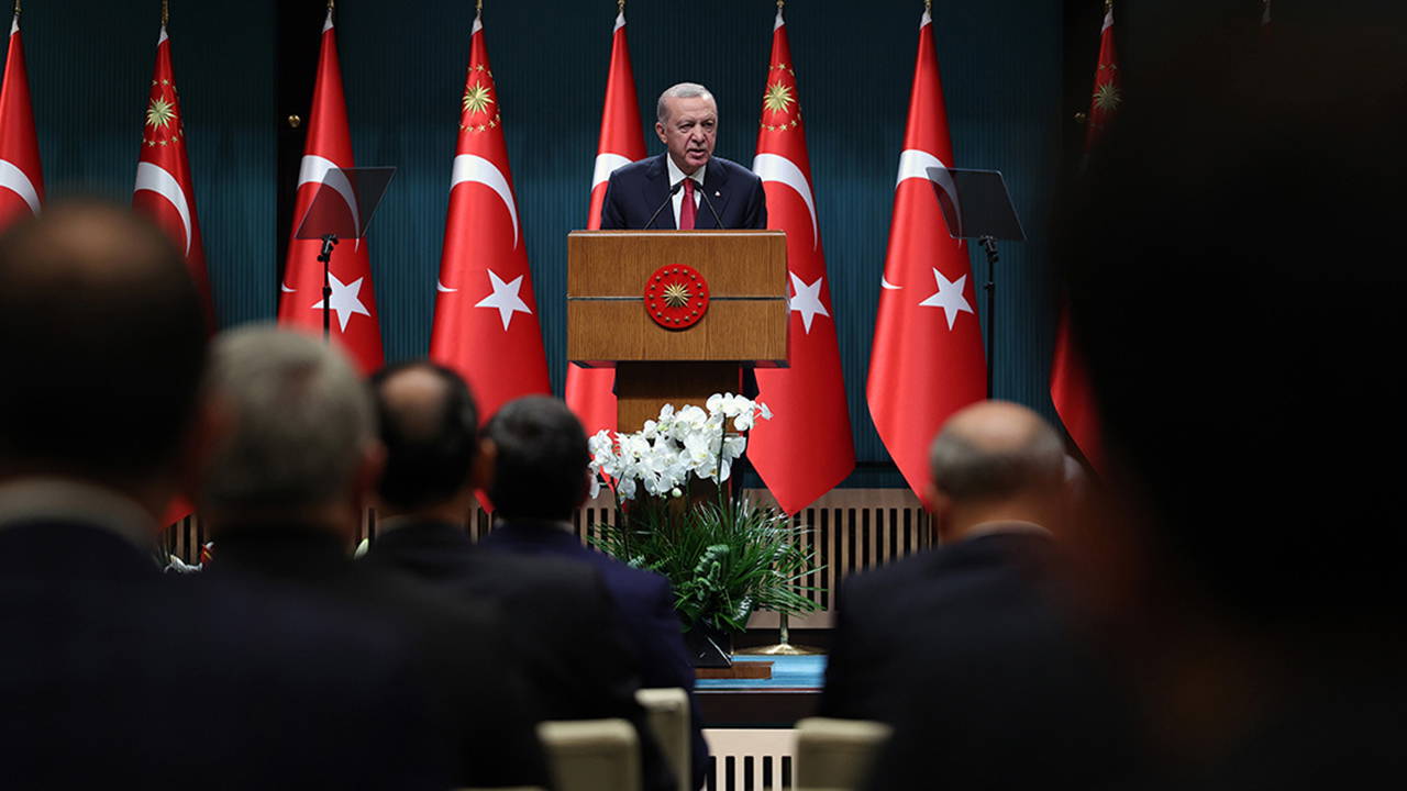 Kabine Toplantısı Tarihi Ahlat'ta: 3. Kez Malazgirt Zaferi'nin Gölgesinde