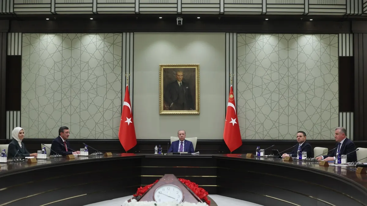 NATO Zirvesi ve Terörsüz Türkiye: Kabine Kritik Konuları Ele Alıyor