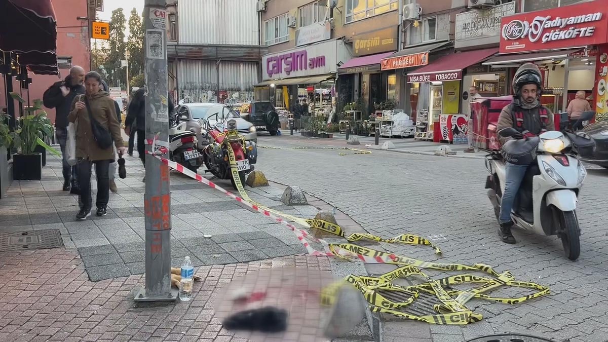 Kadıköy'de Alacak Tartışması Silahlı Saldırıya Dönüştü: 1 Yaralı