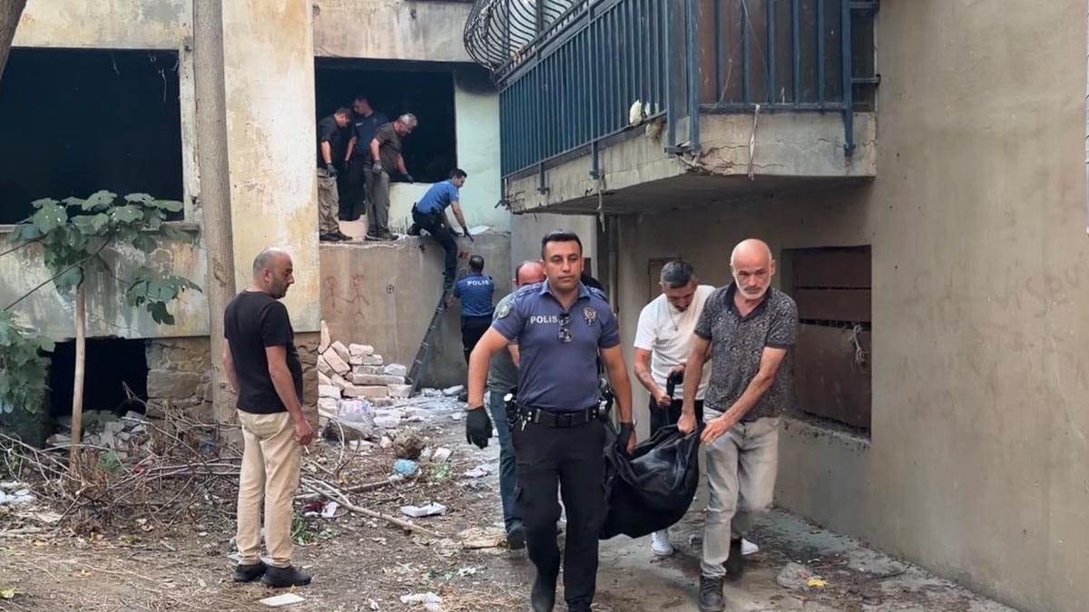 Kadıköy'deki Metruk Binada Şüpheli Ölüm
