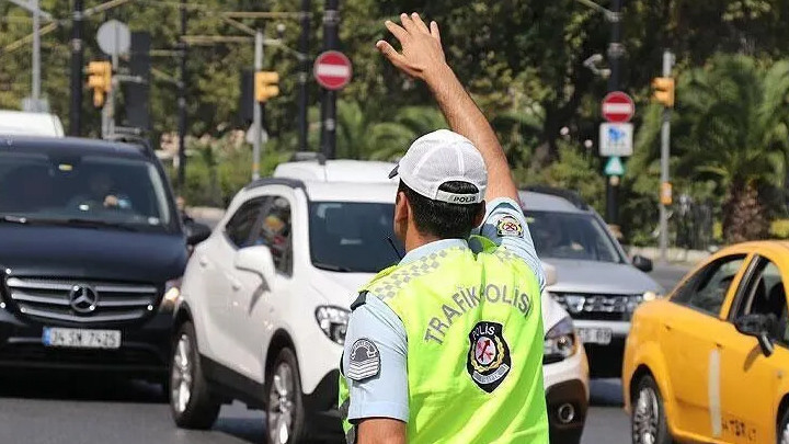 Kadıköy'de bu akşam yol kapanıyor! İşte alternatif güzergahlar