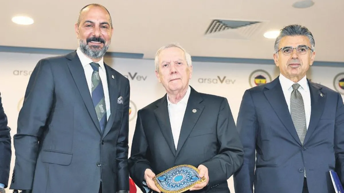 Kadın Futbolunda Yeni Dönem: F.Bahçe ve arsaVev’den 5 Kişilik Komite