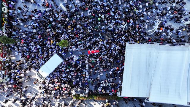 Türk Sinemasının Usta İsmi Kadir İnanır Son Yolculuğuna Uğurlandı