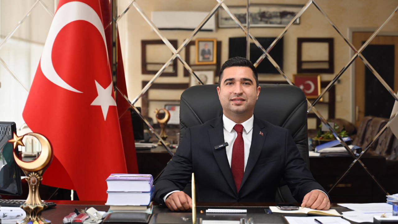 Kadirli Belediye Başkanı Olcar İstifa Etti, YENİ Parti'ye Katıldı