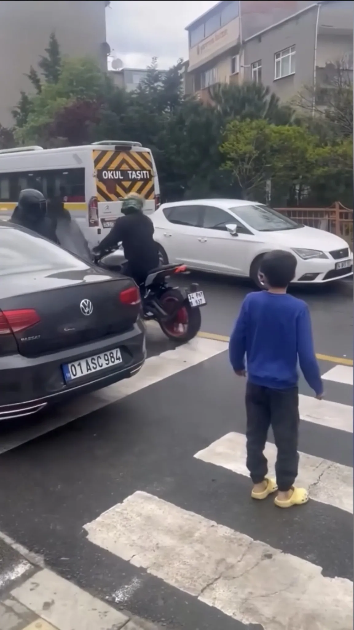 Kağıthane'de düğün konvoyunda patinaj çeken sürücüye 136 bin TL ceza
