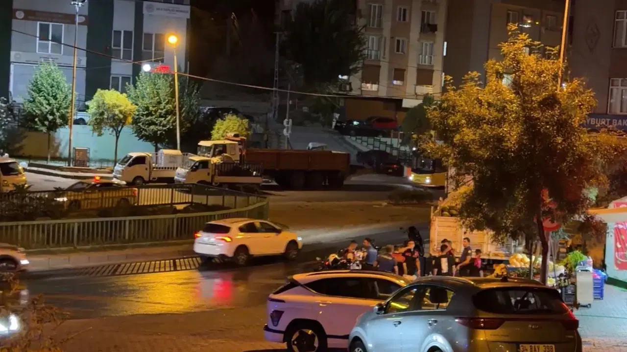 Kağıthane'de Öfke: Kadının Burnunu Kırdı, Kardeşini Bıçakladı