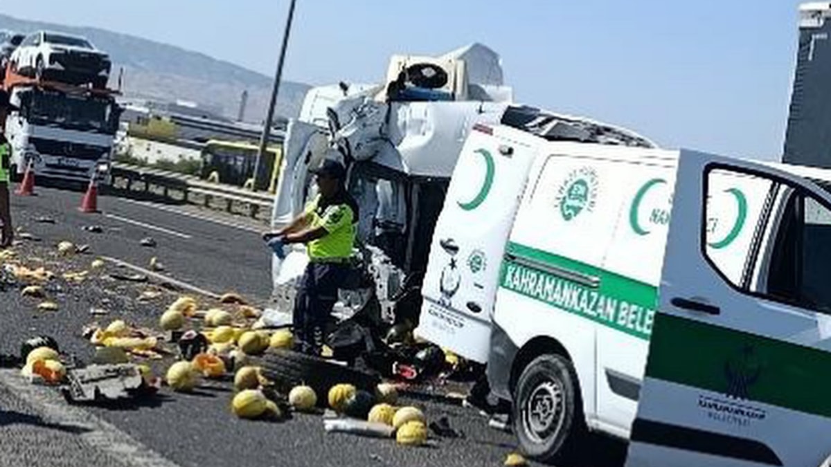 Kahramankazan'daki Zincirleme Kazada 1 Kişi Hayatını Kaybetti, 2 Yaralı