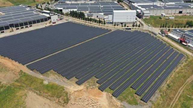 Kahramanmaraş OSB'de yeşil dönüşüm: Elektriğin yarısı güneşten
