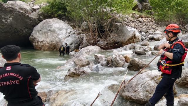 Kahramanmaraş'ta nehirde kaybolan kişiyi arama çalışmaları 4. gününde devam ediyor