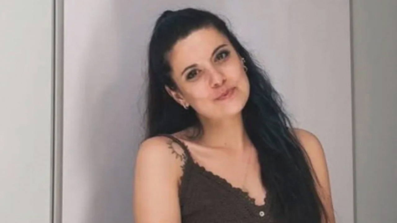 Kaldırımda yürüyen kadına çarpıp öldüren sürücüye tahliye