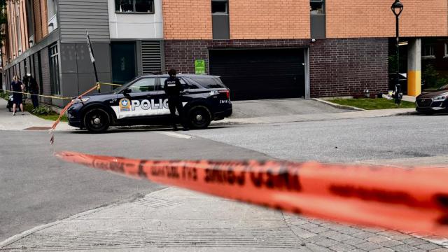 Kanada'da Camiye Silahlı Saldırı: Polis Nefret Suçu İhtimalini Araştırıyor