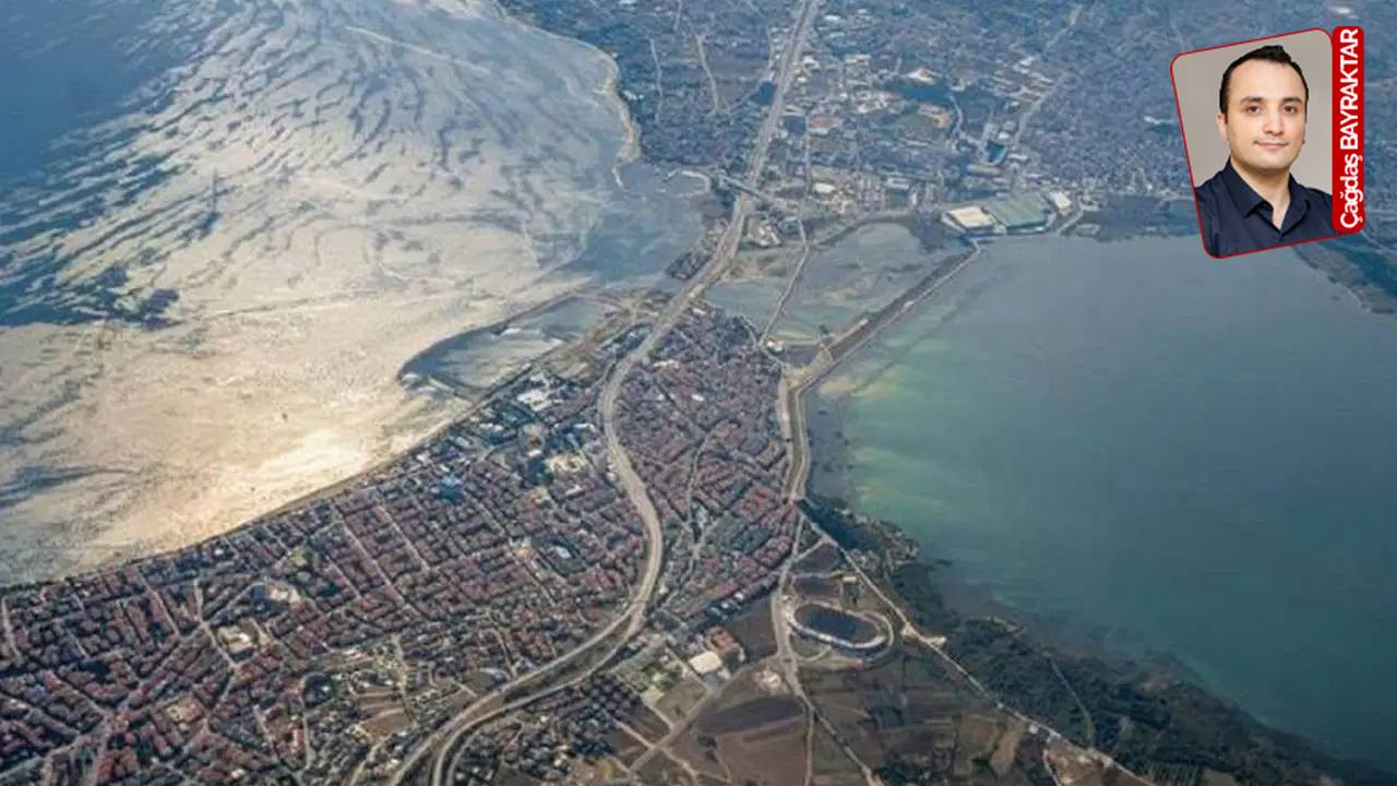 Kanal İstanbul Projesi Tepki Çekiyor: 'İstanbul'u Kaybediyoruz