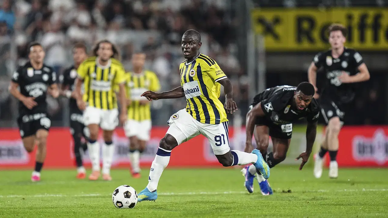 Kanté Aston Villa Maçında Yok: Sakatlık mı, Tercih mi