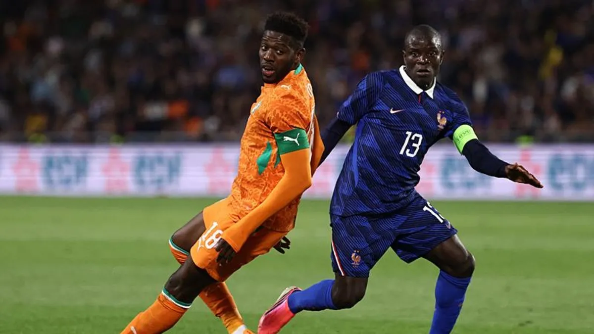 Kante'den Mbappe'ye soğuk duş: Elini sıkmadı, görmezden geldi