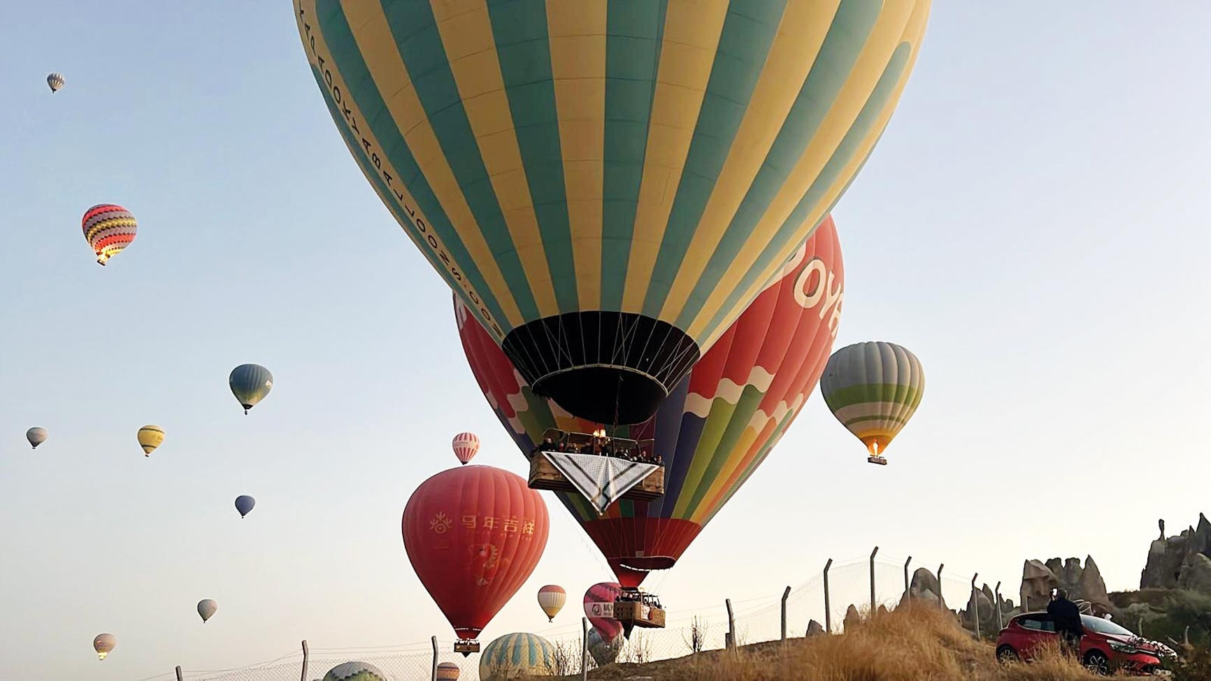 Kapadokya'da Balonlar Gazze İçin Havalandı: Sepetlerde Kefiye