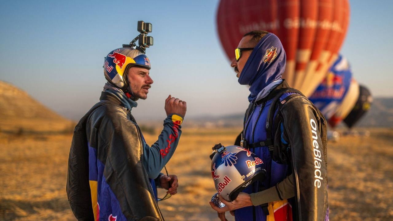 Kapadokya'da Gökyüzünde Cesaret ve Hız: 200 km/s ile Balon Slalomu