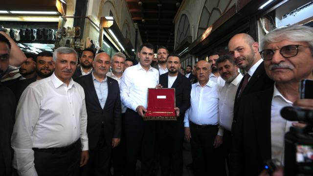 Kapalıçarşı’nın Sembolik Anahtarı Bakan Murat Kurum’a Teslim Edildi
