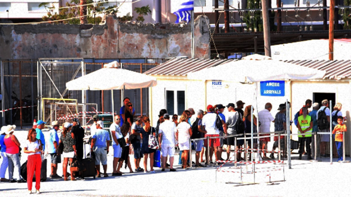 Kapıda vize: Türk turist Yunan adalarına akın etti