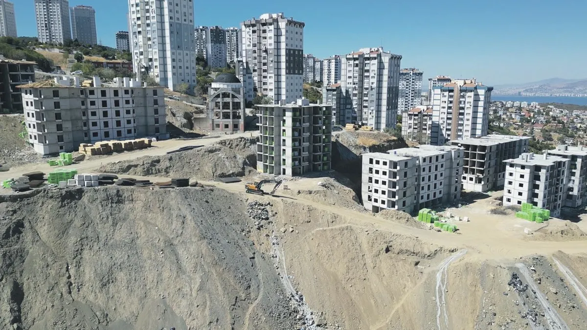 Karabağlar TOKİ Krizi: AK Parti Çözümü Nasıl Sağladı