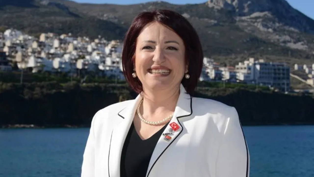 Karaburun Belediye Başkanı YENİ Parti'den istifa etti