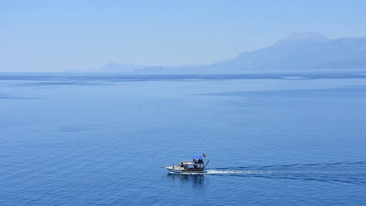 Karadeniz'de Türk balıkçı teknesine saldırı: 1 ölü, 4 yaralı