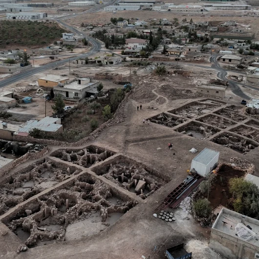 Karahantepe'de Tarih Yeniden Yazılıyor: 70 Yapı Ortaya Çıkarıldı