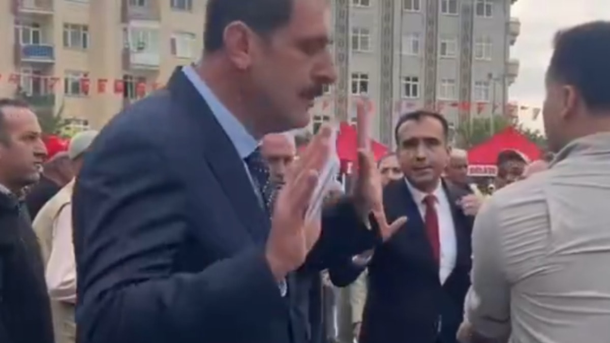Karaman'da 30 Ağustos Töreninde Protokol Tartışması