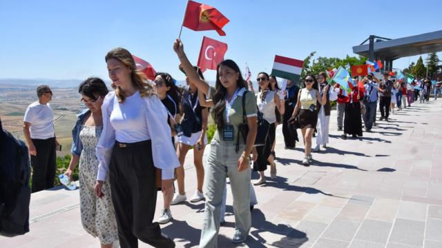 Kardeş Başkent: Türkiye'nin İlk Psikokültürel Gençlik Programı Tamamlandı