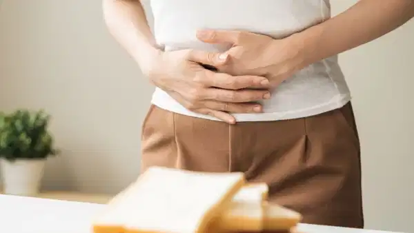 Karın Şişliğine Son: 3 Doğal Yöntemle Gün Boyu Hafiflik