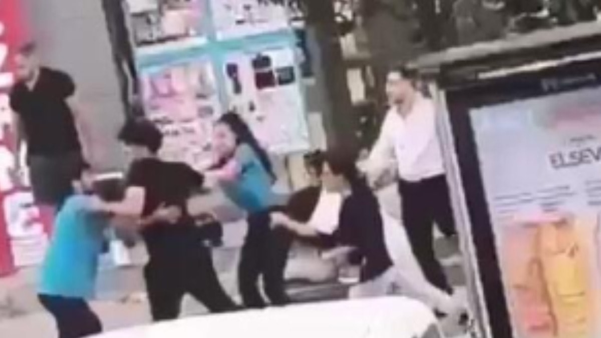 Karpuzun Çekirdeği Yüzünden Tekmeli Yumruklu Kavga