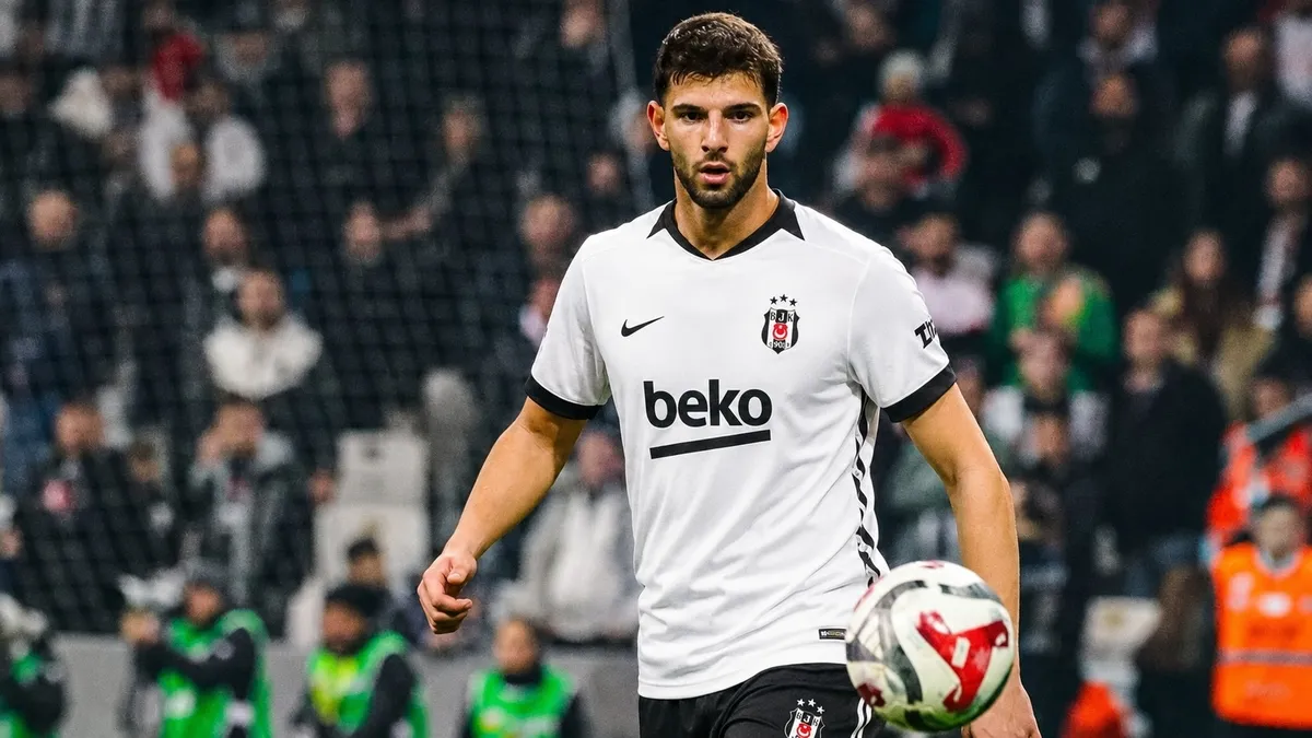 Kartal’dan savunmaya takviye: Ümit Akdağ resmen Beşiktaş'ta