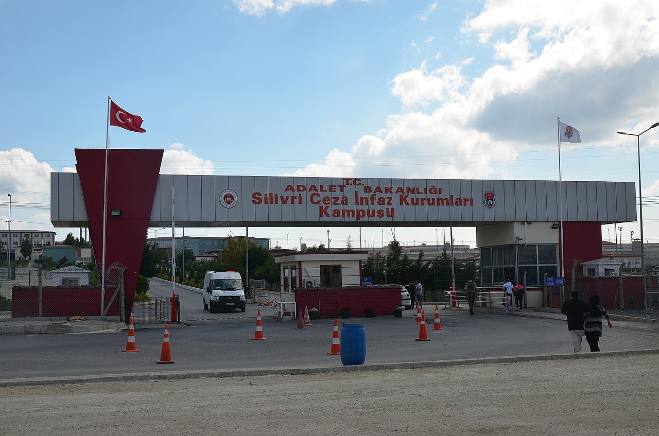 Kaşif Kozinoğlu'nun mezarı bugün açılıyor
