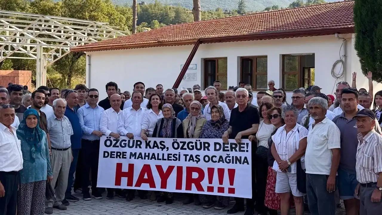 Kaş'ta mermer ocağı protestosu: 'Sit alanı ve orman varlığına verilen onaya yurttaş tepkili