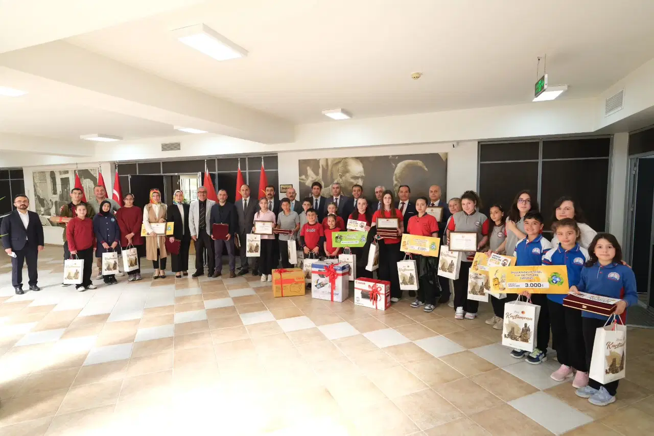 Kastamonu'da 4,7 Ton Atık Toplanarak Çevre Bilinci Aşılandı