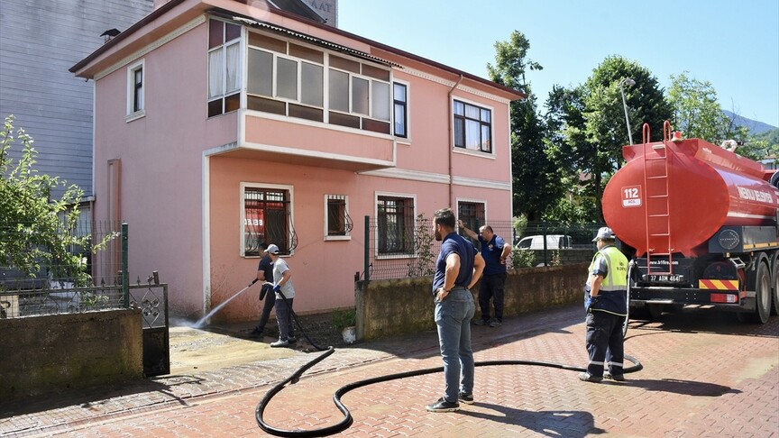 Kastamonu Cide'de Su Baskını Sonrası Ekipler Sahada