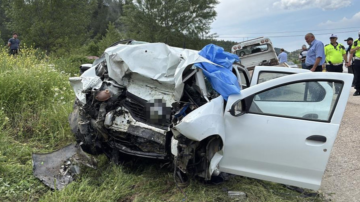Kastamonu'da feci kaza: 3 ölü, 1 ağır yaralı