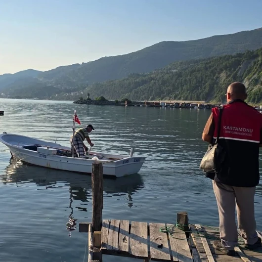 Kastamonu'da Kaçak Palamut Avına 80 Bin Lira Ceza