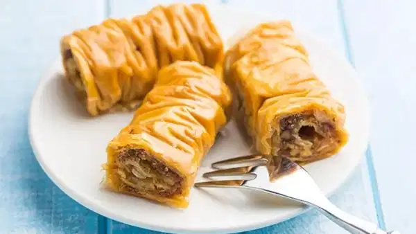 Kat kat lezzet: Gaziantep usulü burma baklava tarifi