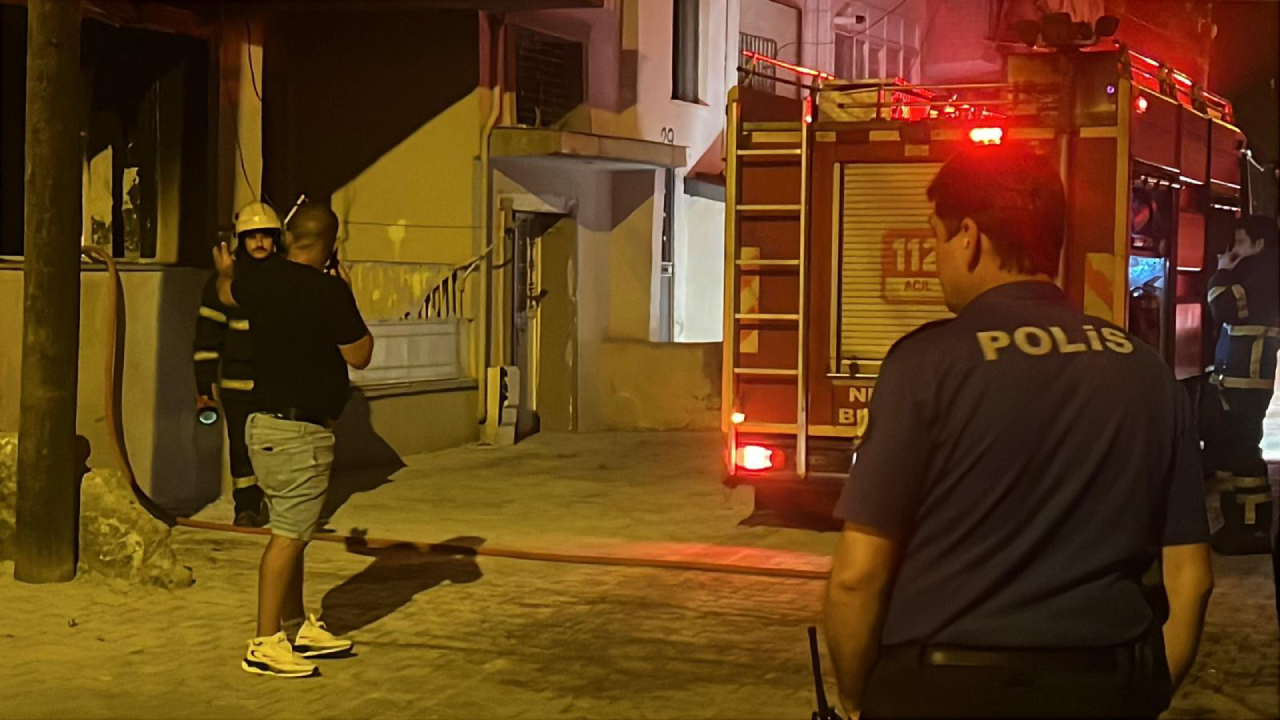 Kavga Ettiği Ağabeyinin Evini Kardeşi Yaktı