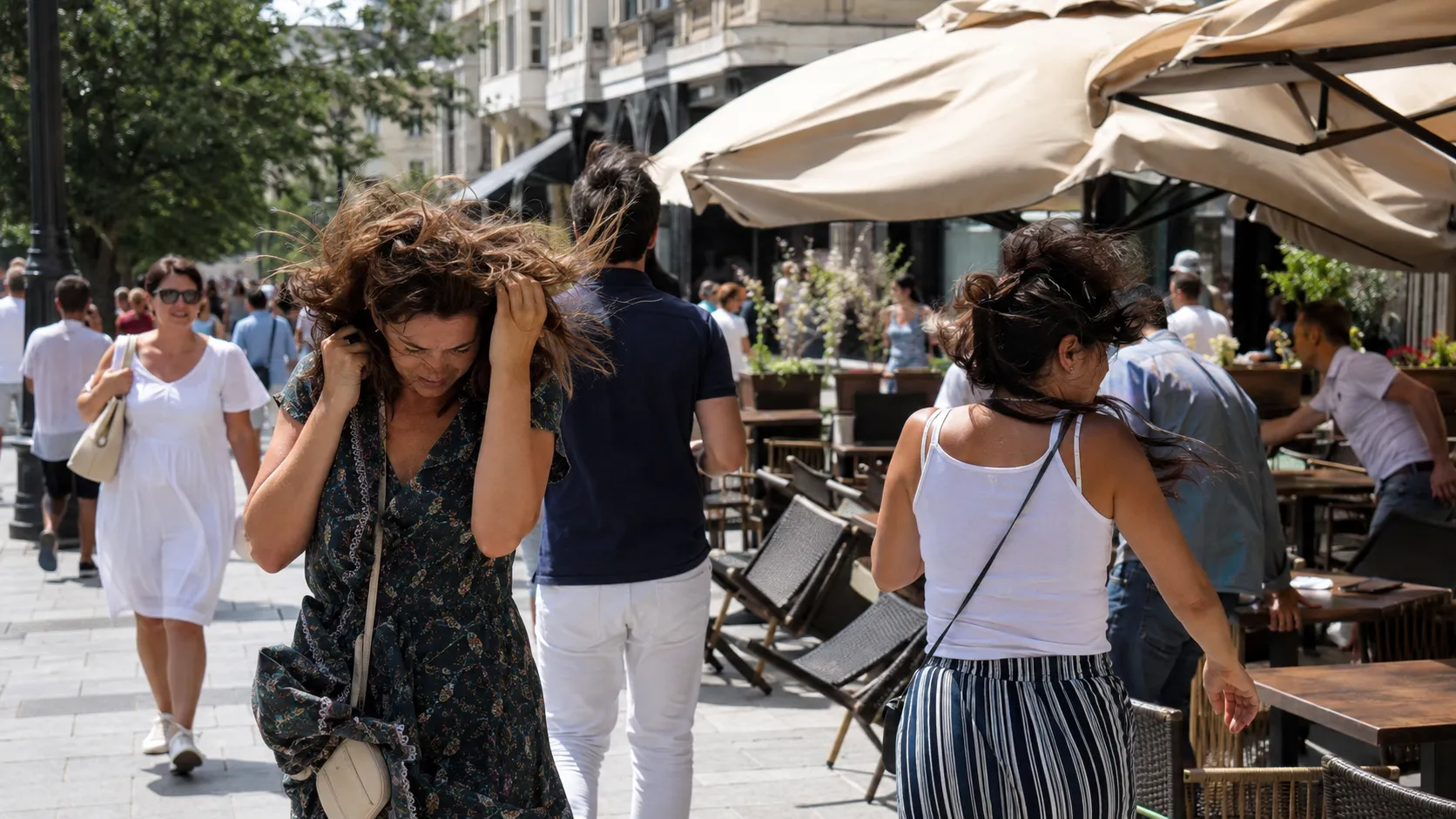 Kavurucu sıcak ve fırtına alarmı! Meteoroloji 5 il için sarı kod verdi
