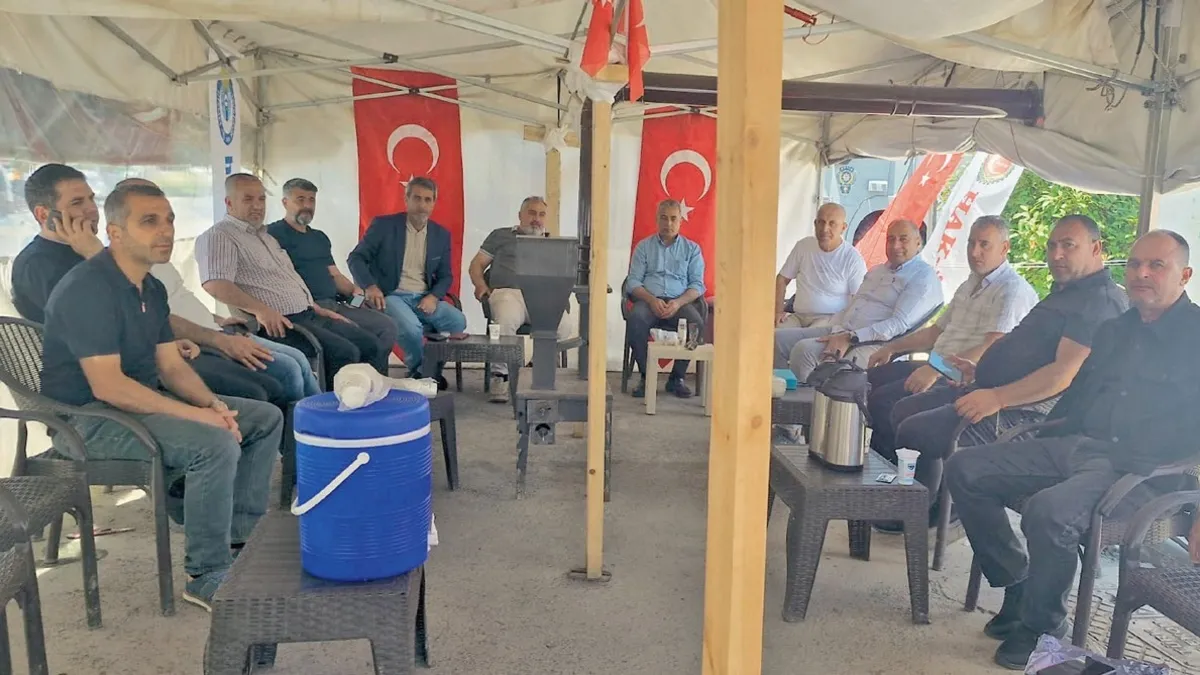 Kayapınar Belediyesi'nden 22 İşçiye Mesajla İşten Çıkarma Tepkisi